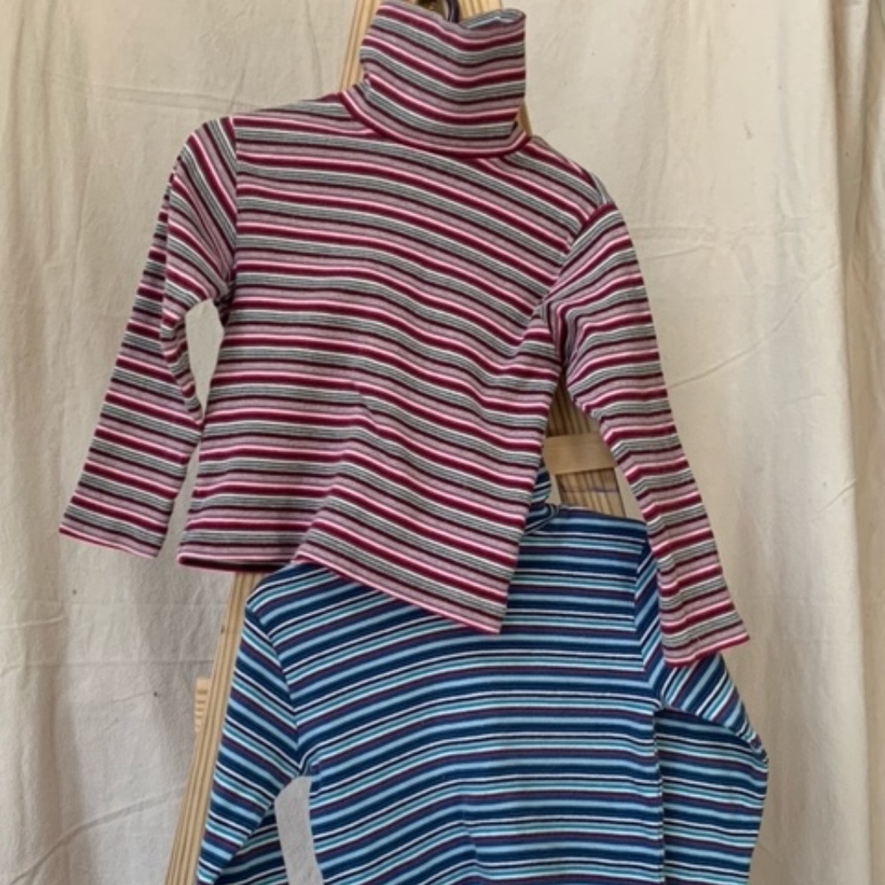 TKS Basics Thick Turtle Necks Bundle Set - Size S/4